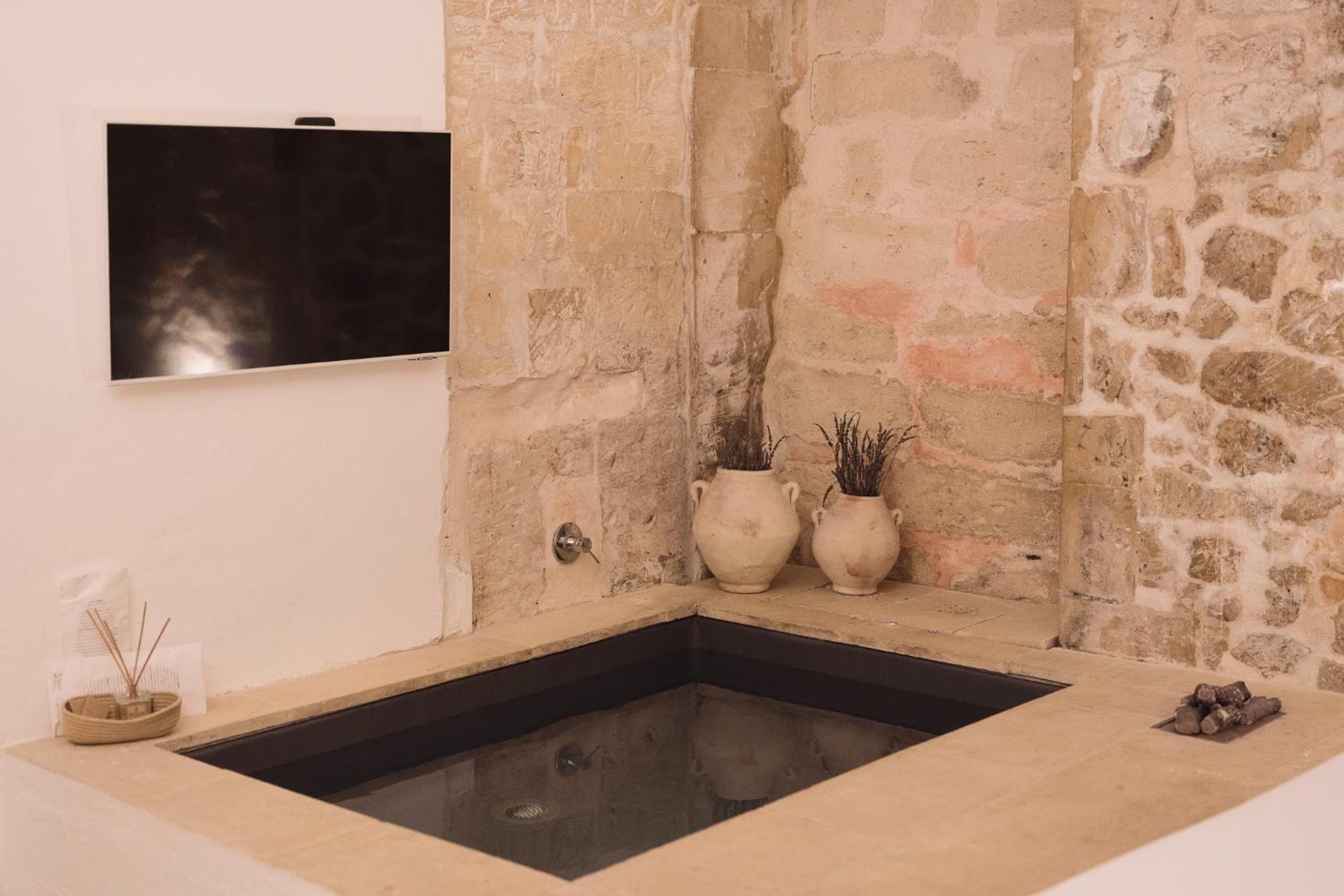 La Cammara Al Duomo Lecce Luxury Apartment Exteriör bild